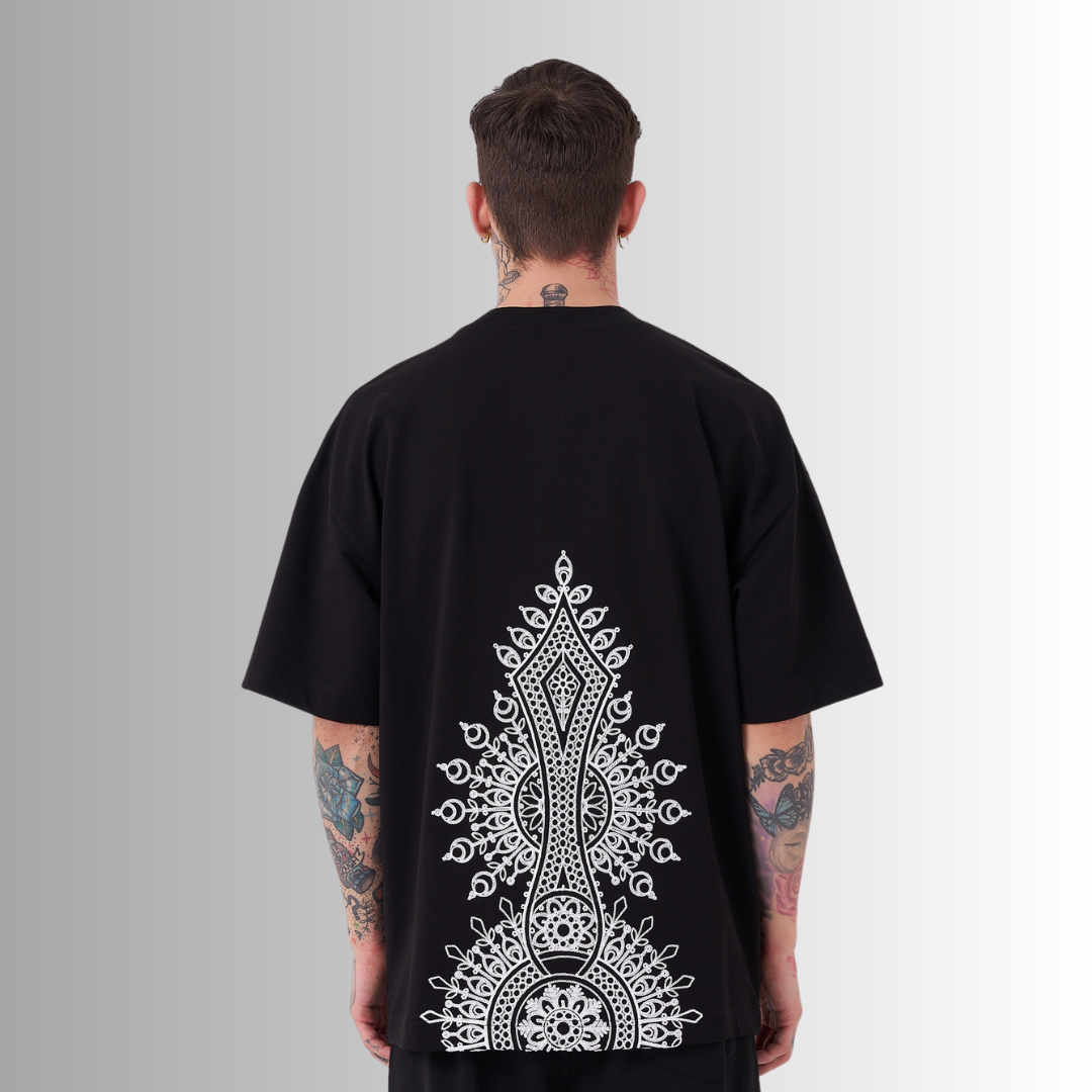 ETHNICAL EMBROIDERED BLACK TEE